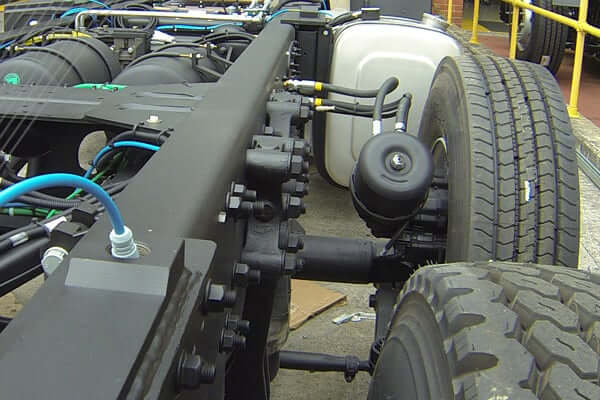 Dennis Eagle Proview Chassis 6 powertrain5