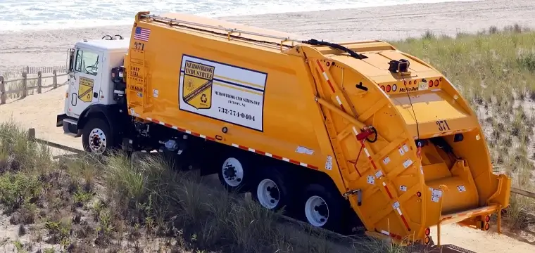 McNeilus Rear Loaders 29 xc-5